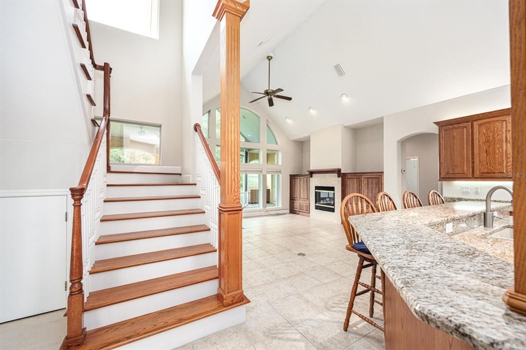 Fireplace, Interior, Kitchen, Recessed Lighting