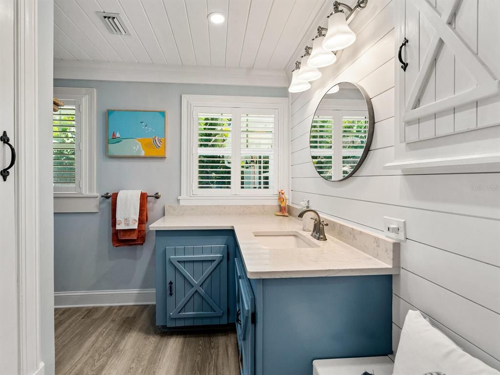Bathroom, Interior, Recessed Lighting, Wood Texture Flooring