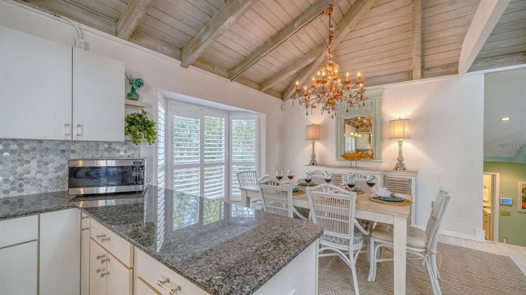 Chandelier, Dining room, Interior, Recessed Lighting, Wooden Beams, Wooden Ceilings