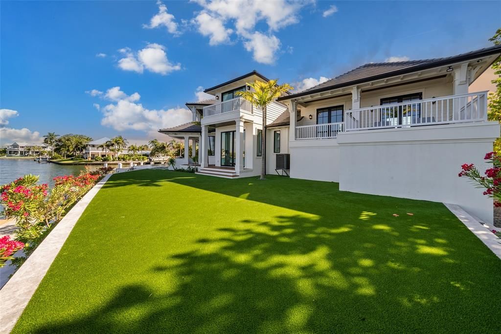 Backyard, Exterior, Water