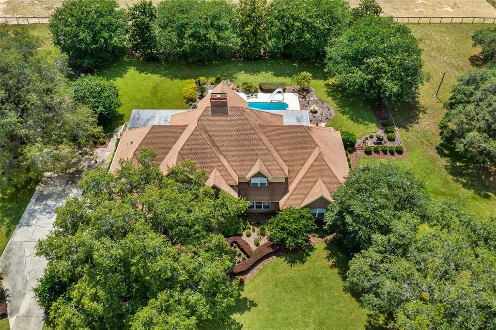 Exterior, Drone