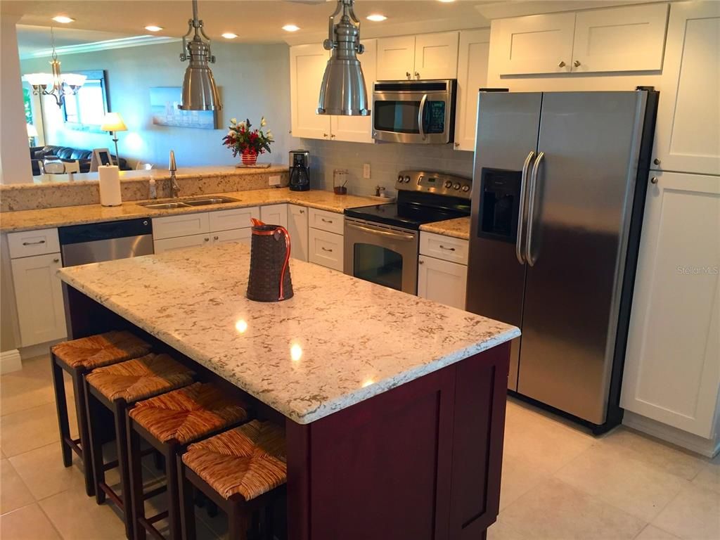 Interior, Kitchen, Pendant Lights, Recessed Lighting, Stainless Steel Appliances