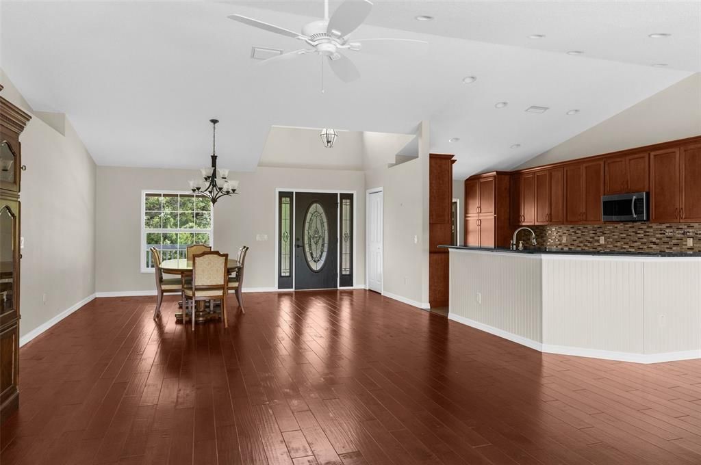 Chandelier, Dining room, Interior, Kitchen, Recessed Lighting, Wood Texture Flooring