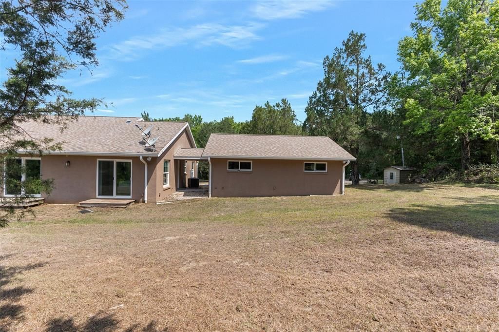 Backyard, Exterior