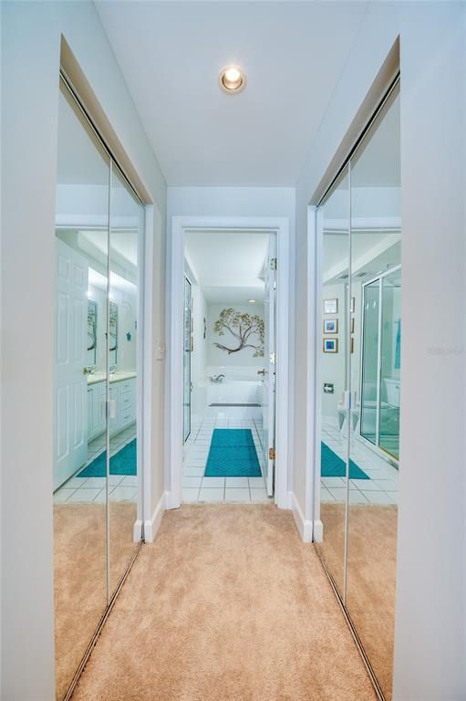 Bathroom, Interior, Recessed Lighting