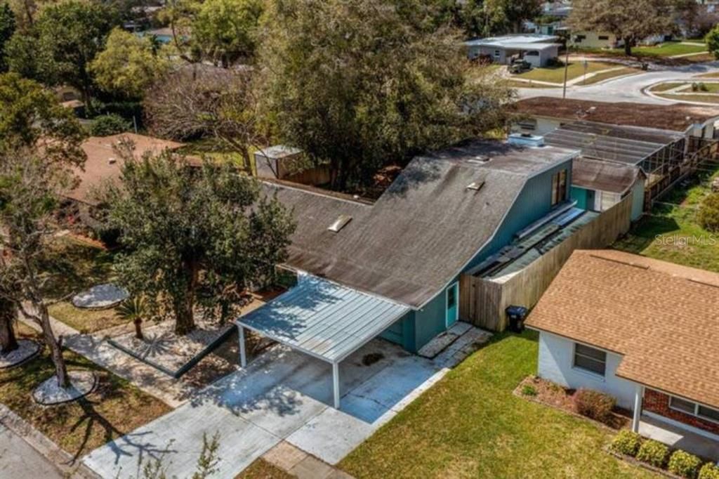 Exterior, Drone