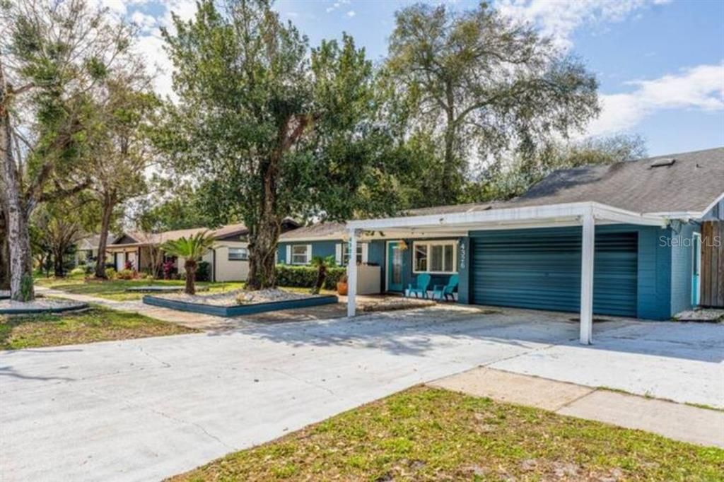 Backyard, Exterior