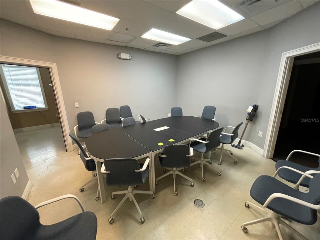 Dining room, Interior, Recessed Lighting