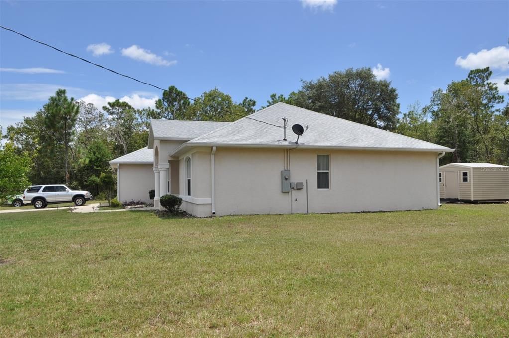 Backyard, Exterior
