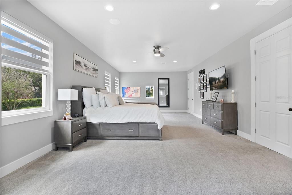 Bedroom, Interior, Recessed Lighting