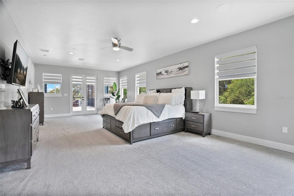 Bedroom, Interior, Recessed Lighting