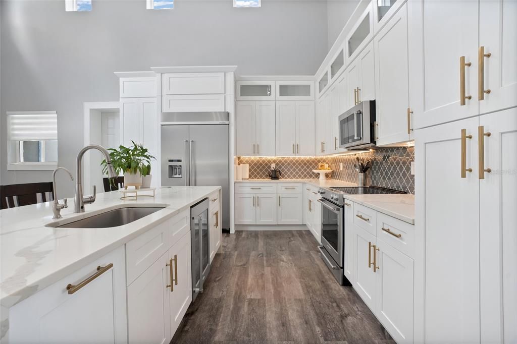 Interior, Kitchen, Stainless Steel Appliances, Wood Texture Flooring