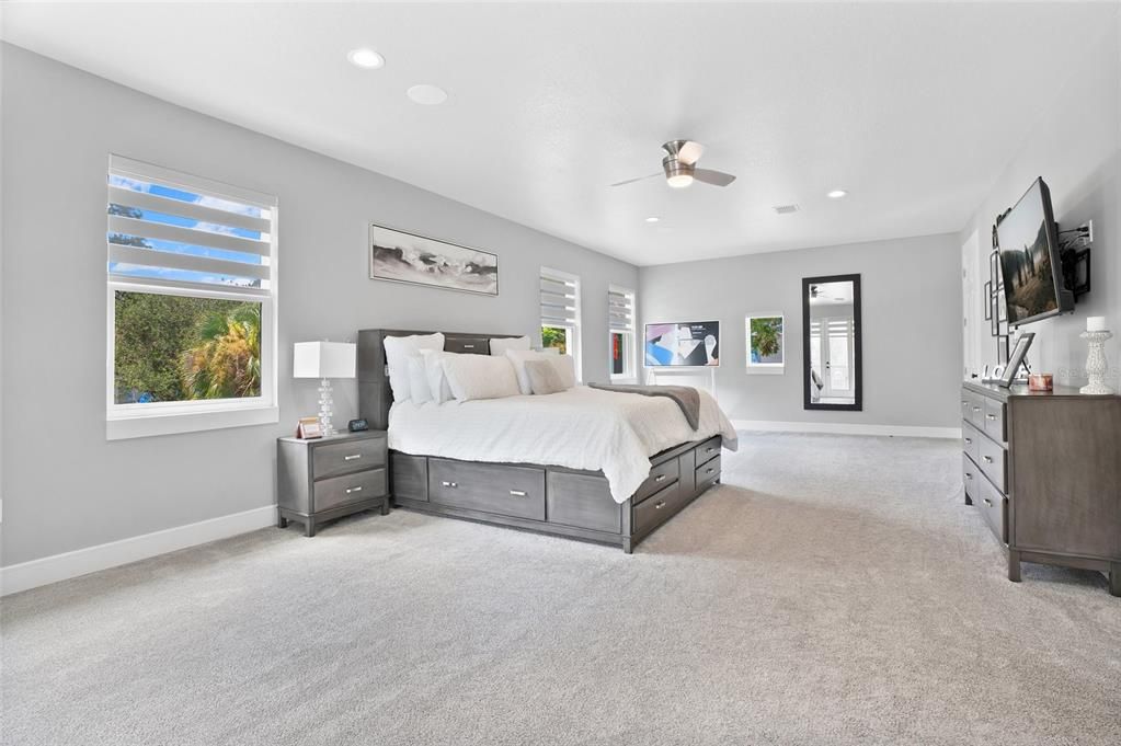 Bedroom, Interior, Recessed Lighting