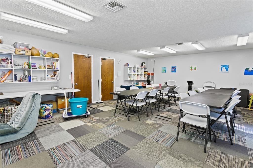 Dining room, Interior