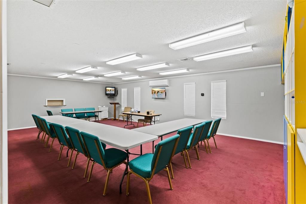 Dining room, Interior