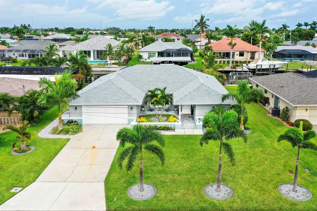 Exterior, Drone