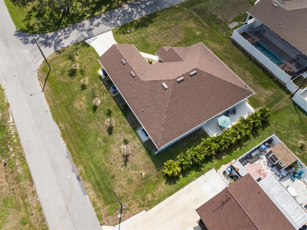 Exterior, Drone