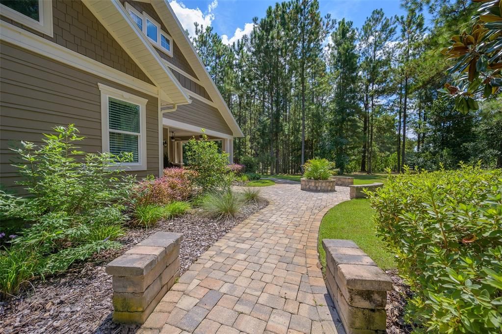 Backyard, Exterior