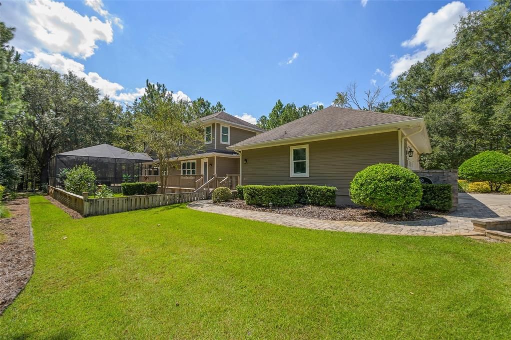 Backyard, Exterior
