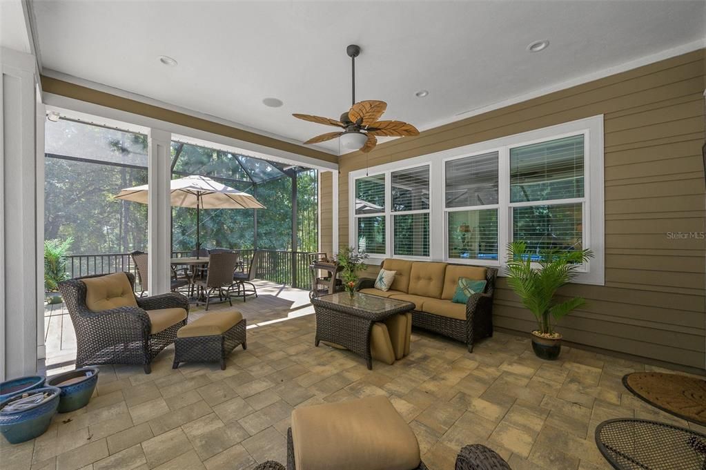Dining room, Interior, Living room, Recessed Lighting, Sun Room
