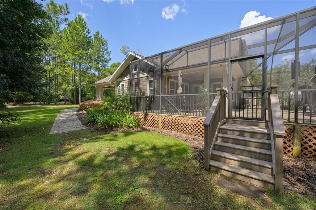 Backyard, Exterior