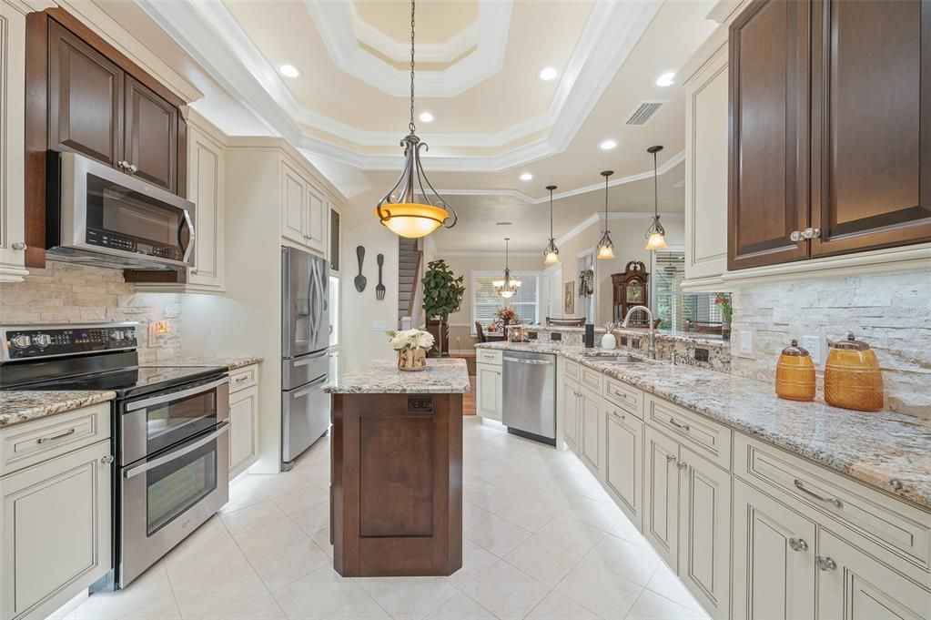 Interior, Kitchen, Pendant Lights, Recessed Lighting, Stainless Steel Appliances