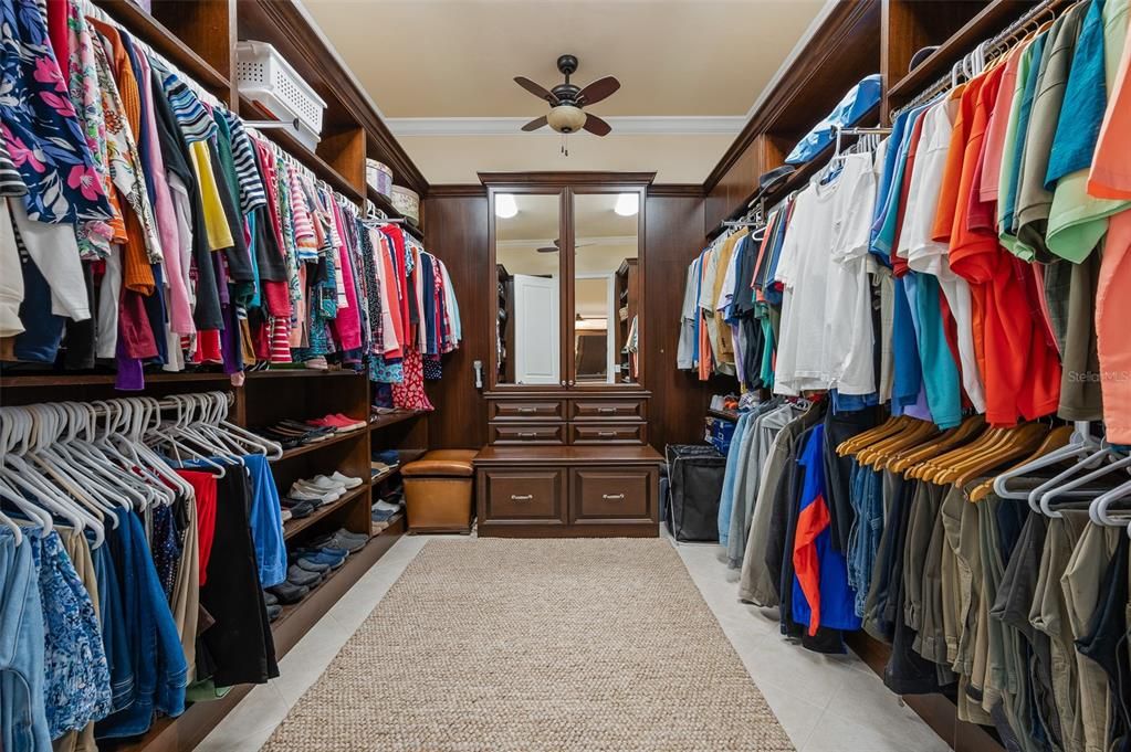 Interior, Walk-in Closets