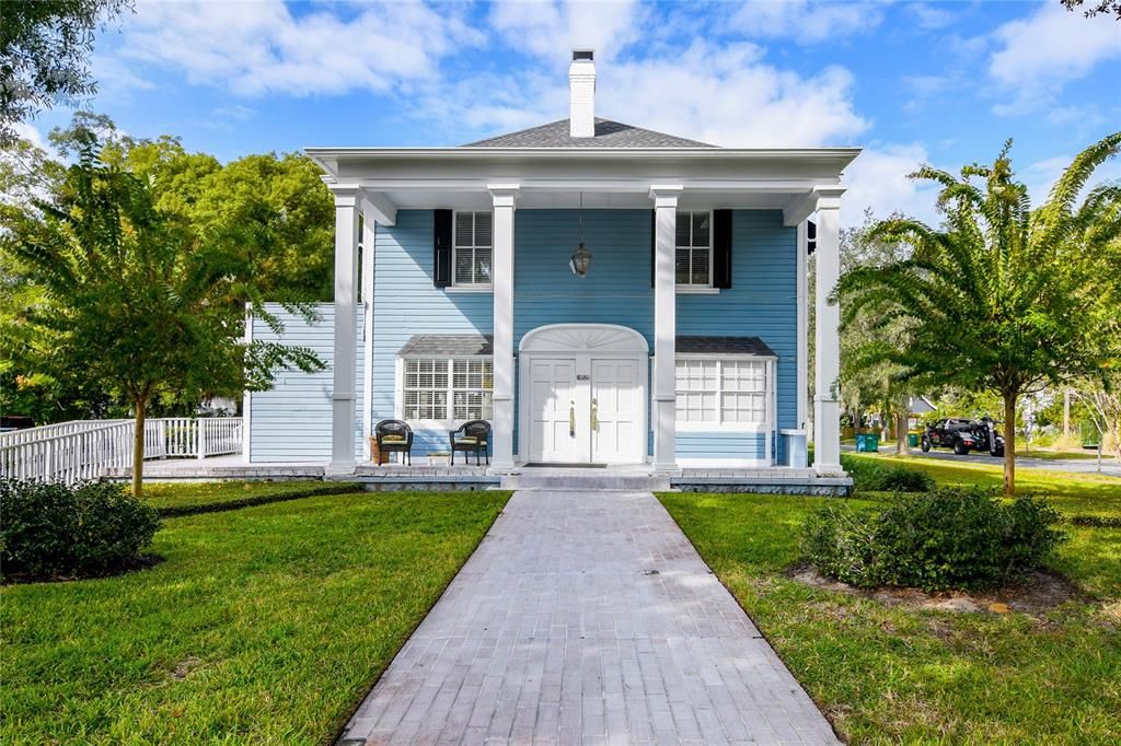 Backyard, Exterior, Facade, Georgian