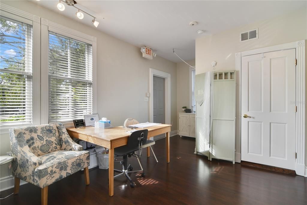 Home Office, Interior, Wood Texture Flooring