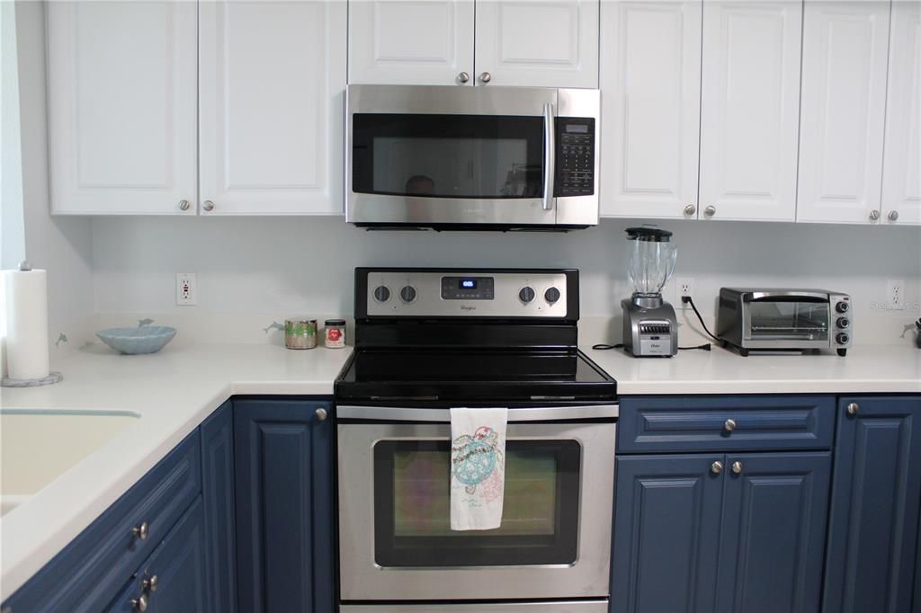 Interior, Kitchen, Stainless Steel Appliances