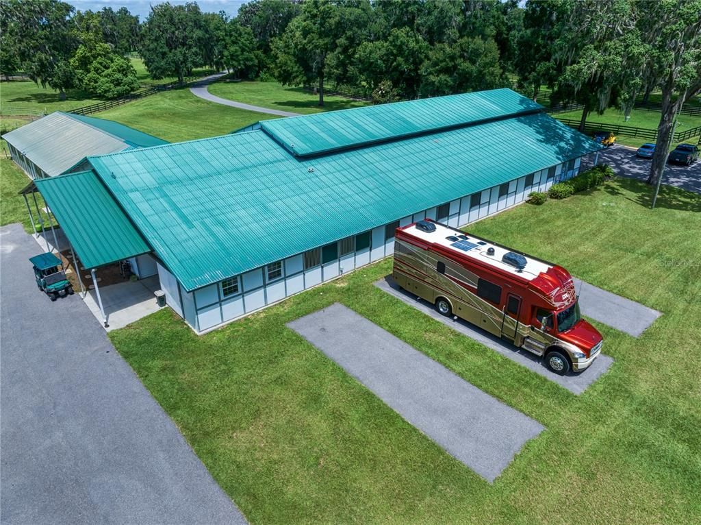 Exterior, Drone