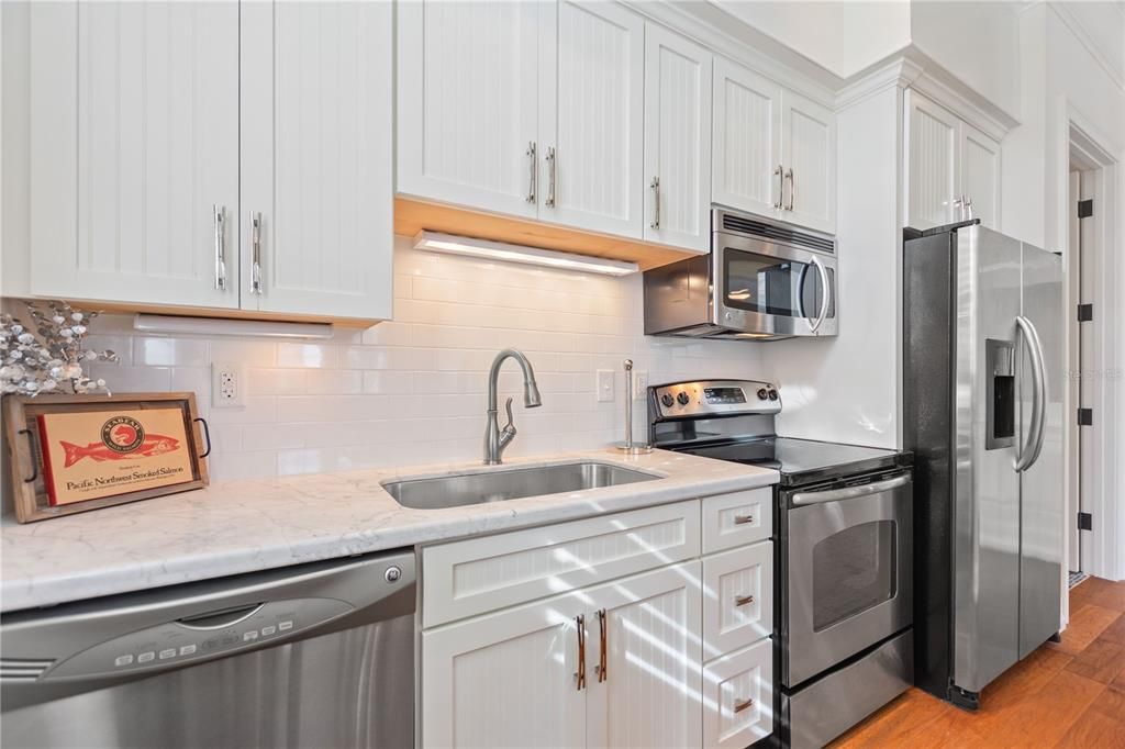 Interior, Kitchen, Stainless Steel Appliances, Wood Texture Flooring