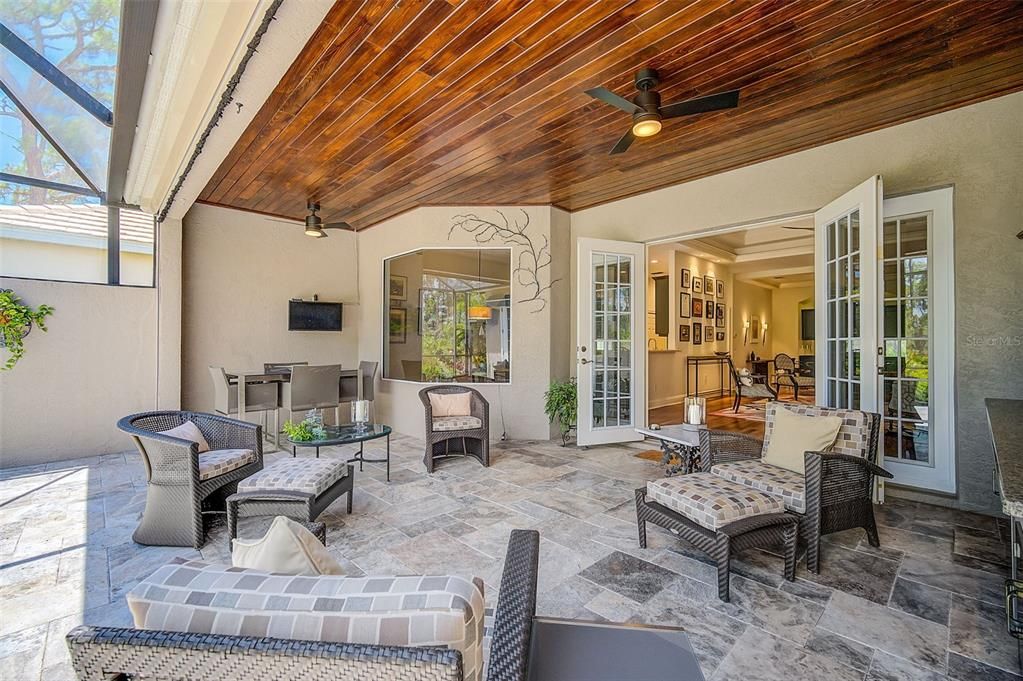 Exterior, Sun Room