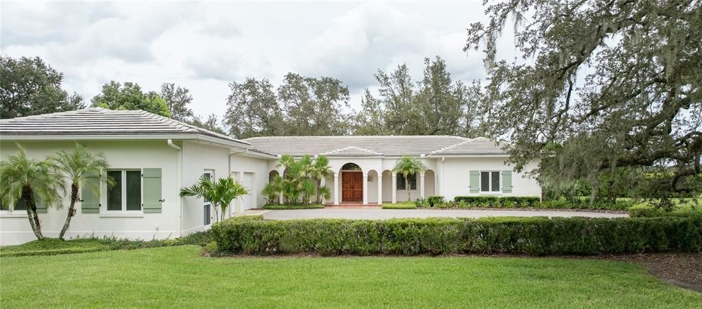 Backyard, Exterior, Facade, Ranch