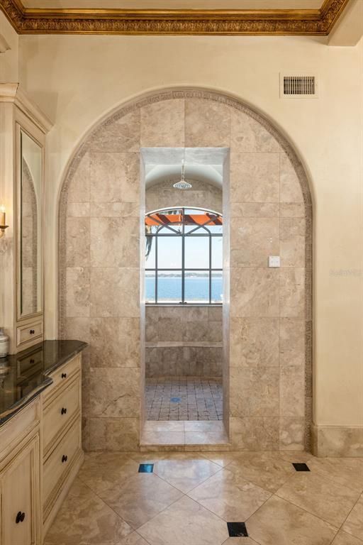 Interior, Water