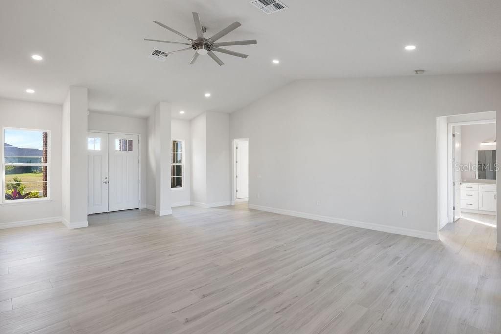 Empty room, Interior, Recessed Lighting, Wood Texture Flooring