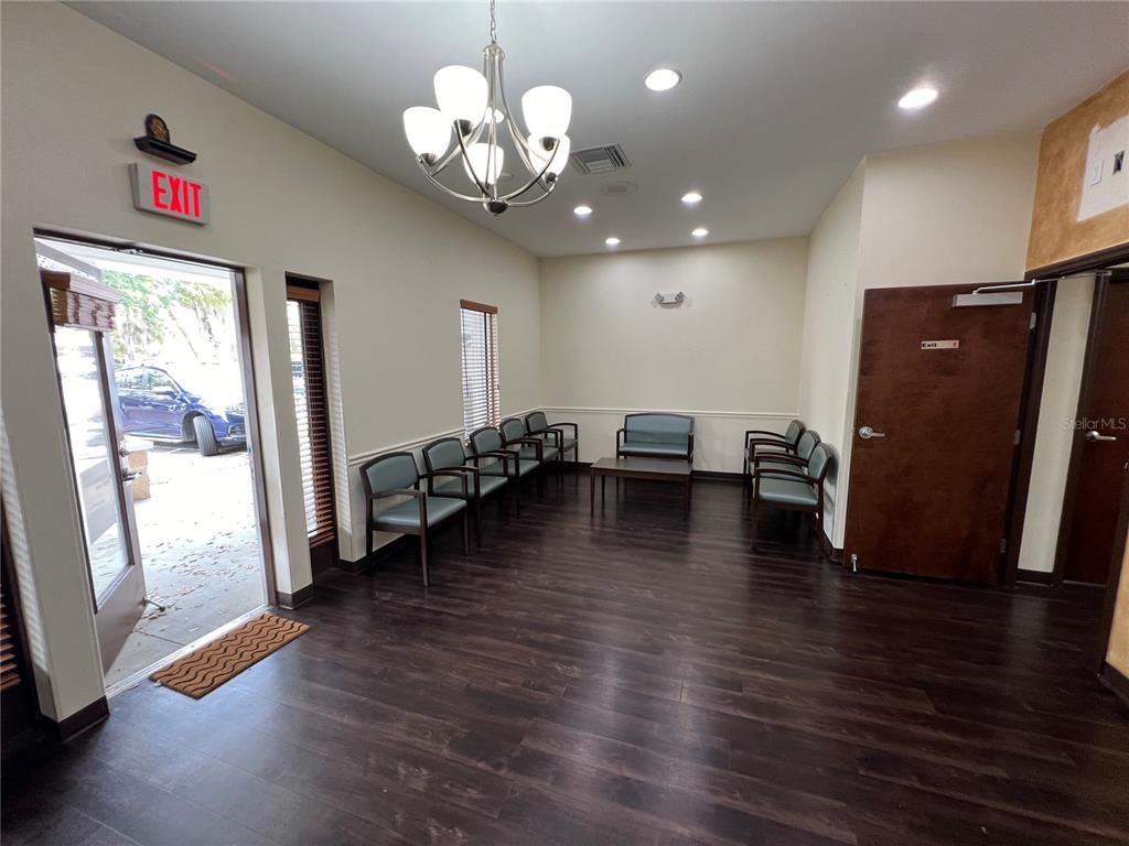 Chandelier, Empty room, Interior, Recessed Lighting, Wood Texture Flooring