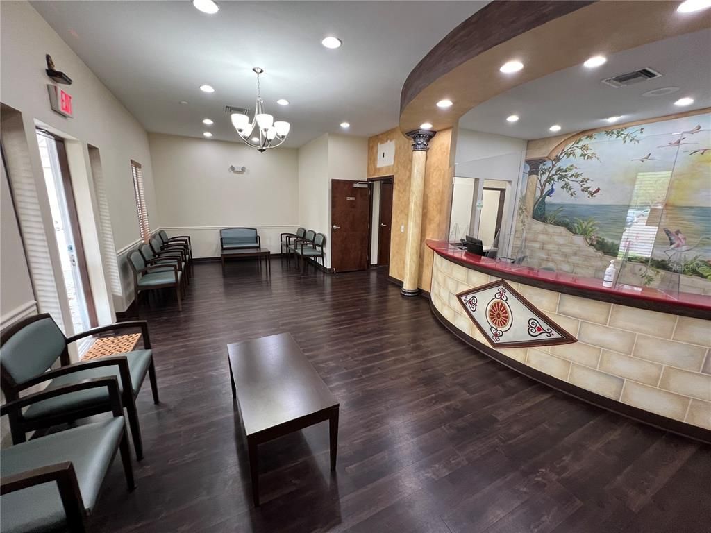 Chandelier, Interior, Recessed Lighting, Wood Texture Flooring