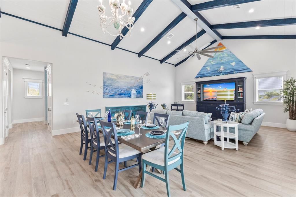 Dining room, Interior, Living room, Recessed Lighting, Wood Texture Flooring