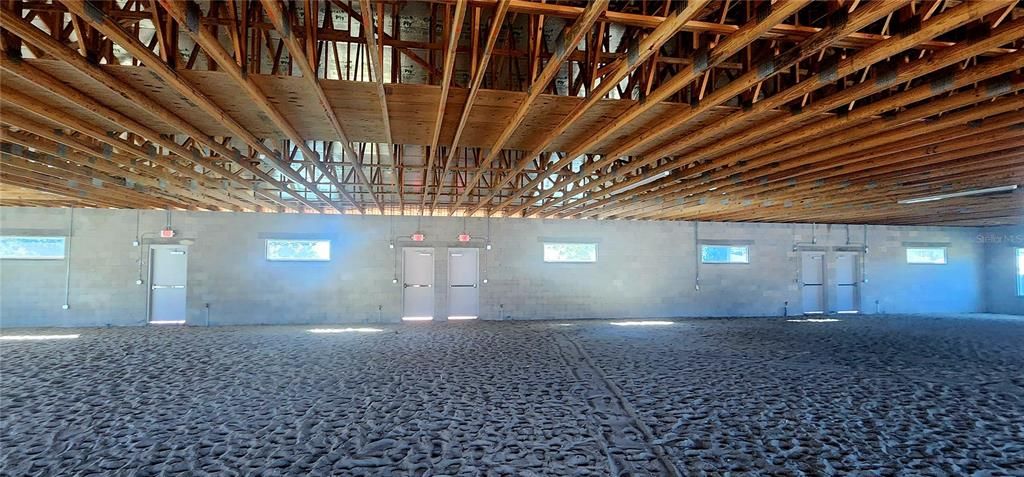 Empty room, Interior, Wooden Beams