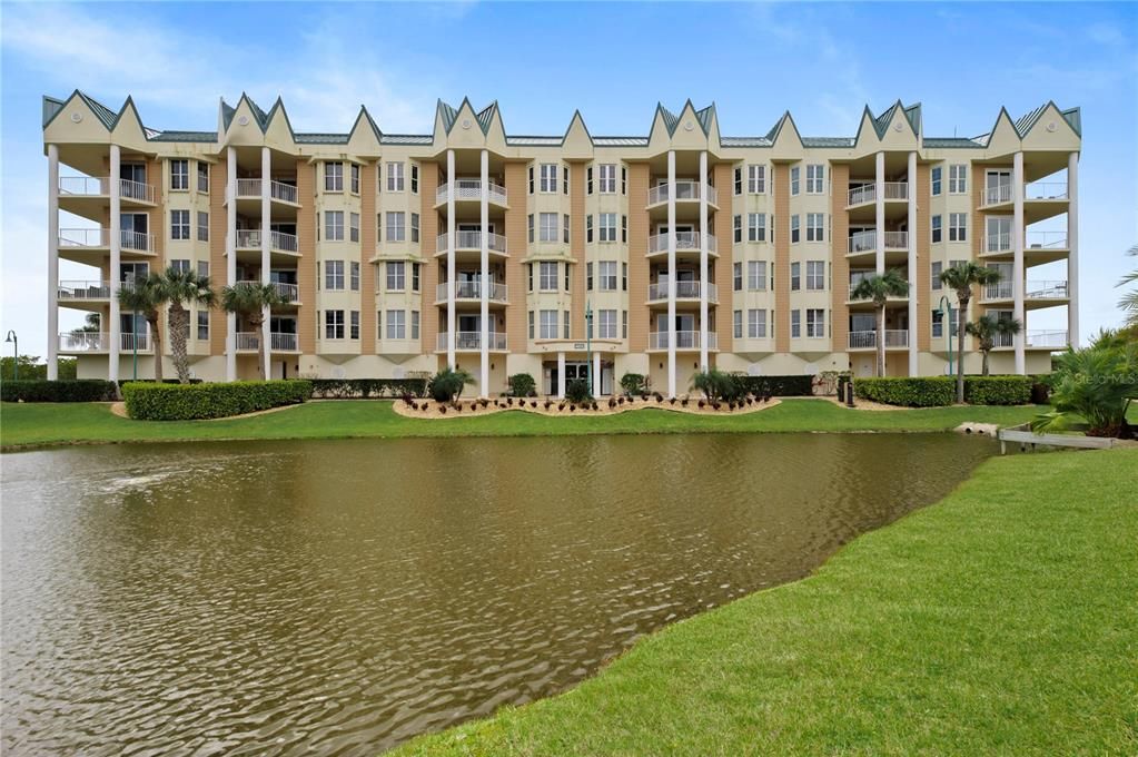 Exterior, Facade, Condo Building