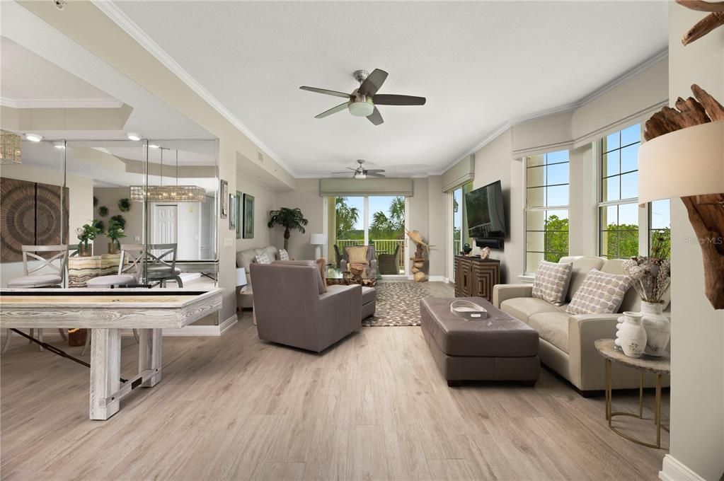 Interior, Living room, Pendant Lights, Wood Texture Flooring