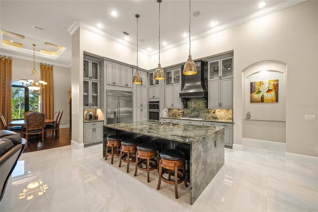 Chandelier, Dining room, Interior, Kitchen, Pendant Lights, Recessed Lighting, Stainless Steel Appliances