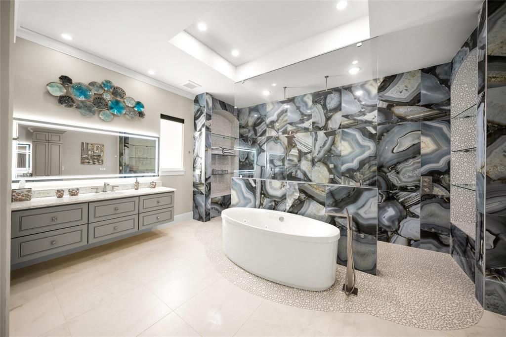 Bathroom, Dual Sink Vanities, Free Standing Baths, Interior, Recessed Lighting