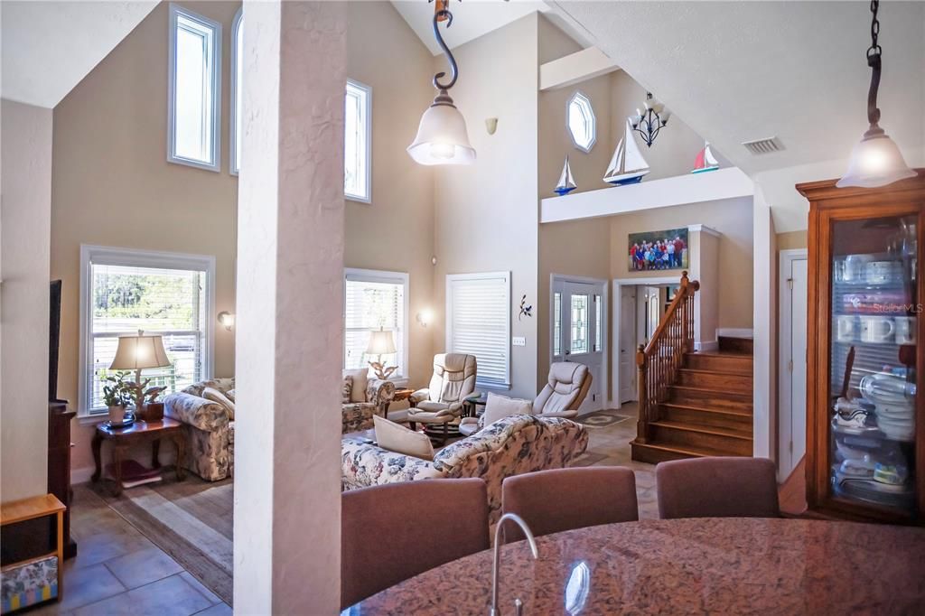 Interior, Living room, Pendant Lights