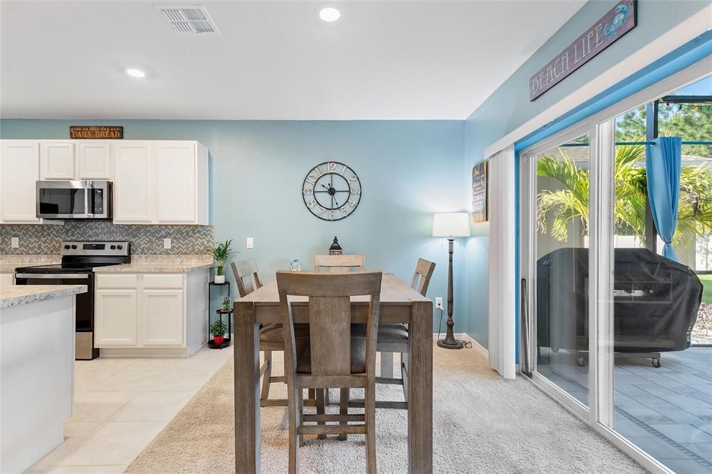 Dining room, Interior, Kitchen, Recessed Lighting, Stainless Steel Appliances
