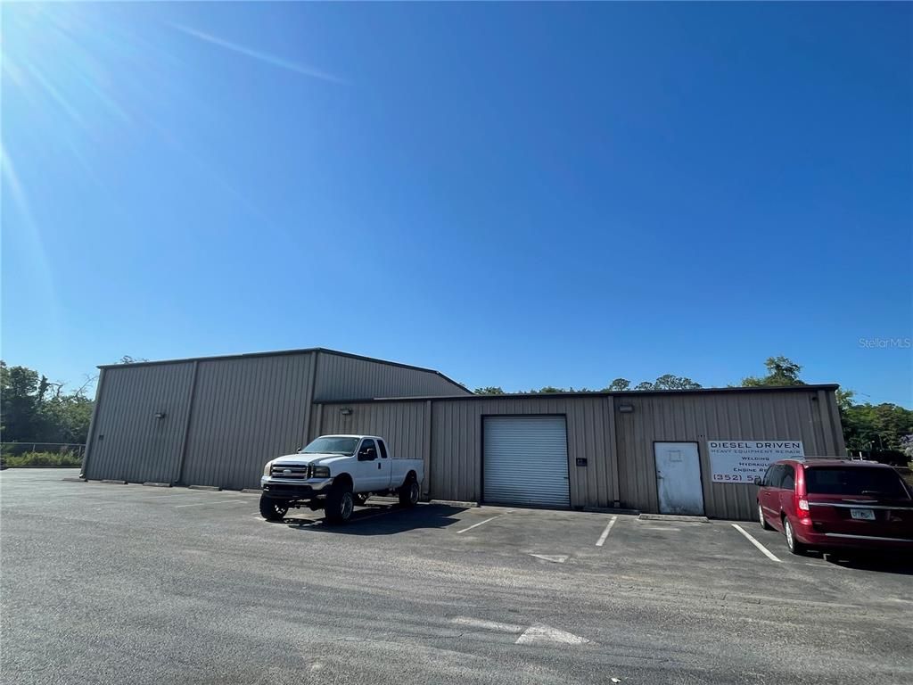 Detached Garage, Exterior