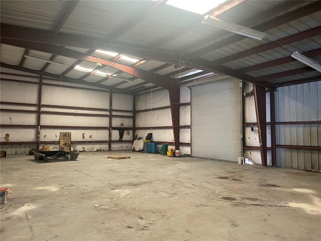 Garage, Interior