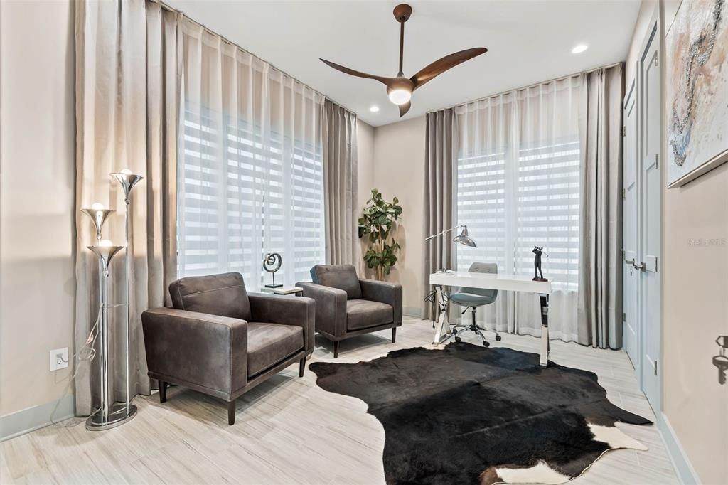 Home Office, Interior, Living room, Recessed Lighting, Wood Texture Flooring