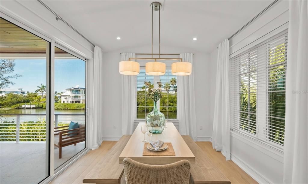 Interior, Pendant Lights, Recessed Lighting, Water, Wood Texture Flooring
